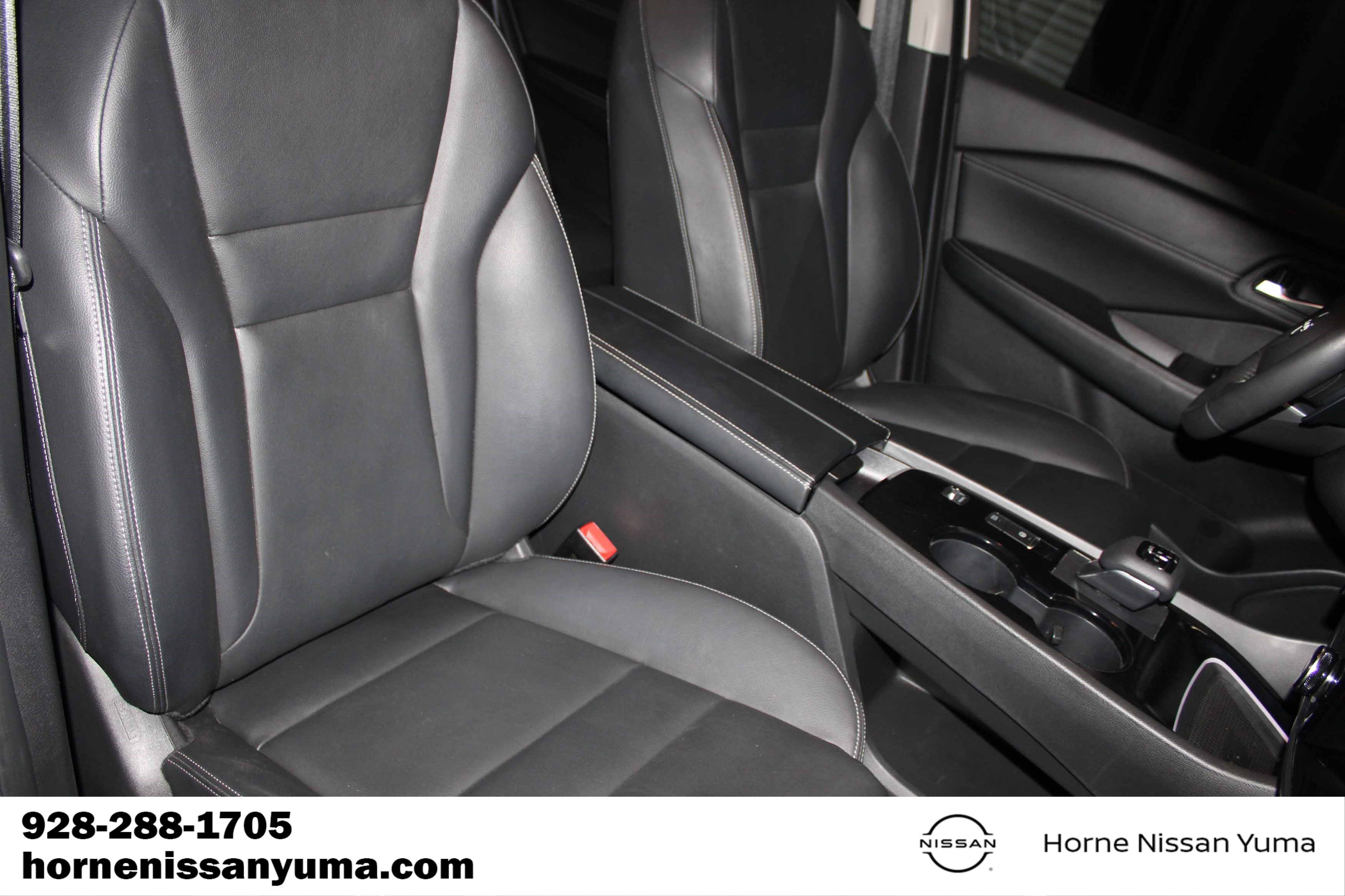 Certified 2024 Nissan Rogue SL FWD image 6