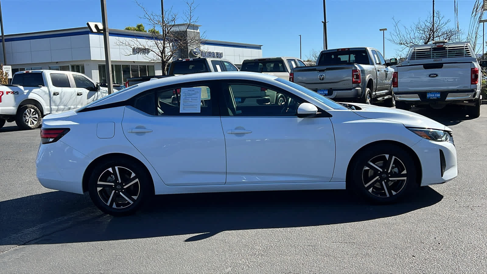 Used 2024 Nissan Sentra SV FWD image 4