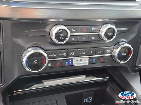 New 2025 Ford F250 Lariat w/ Lariat Ultimate Package image 14