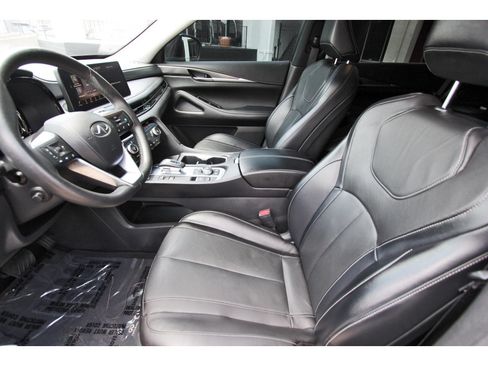 Used 2023 INFINITI QX60 Luxe w/ Cargo Package FWD image 9