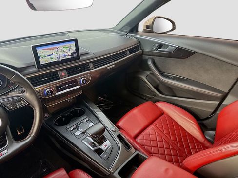 Used 2019 Audi S4 Premium Plus w/ Premium Plus Package AWD/4WD image 30