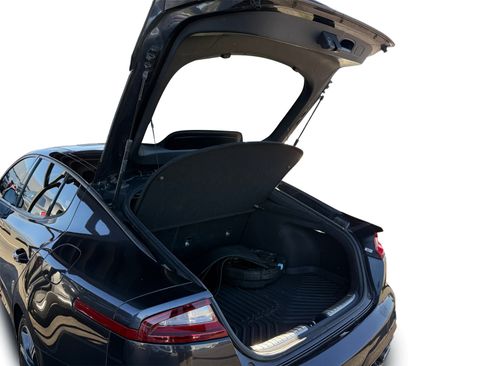Used 2020 Kia Stinger GT1 image 13