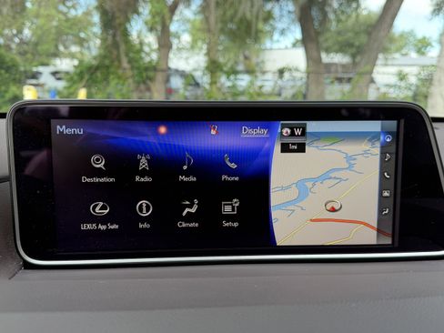 Used 2019 Lexus RX 350 AWD w/ Navigation Package image 24