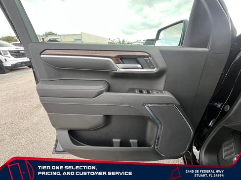 New 2026 GMC Sierra 1500 SLE RWD image 23