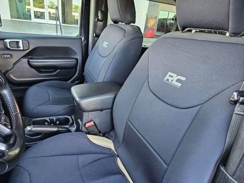 Used 2020 Jeep Wrangler Sport image 17