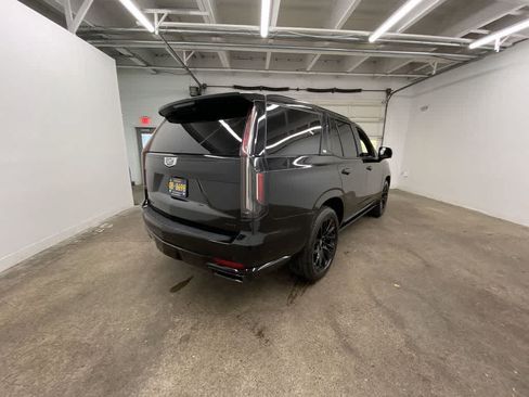 Used 2023 Cadillac Escalade Sport w/ LPO, ONYX Package AWD/4WD image 6