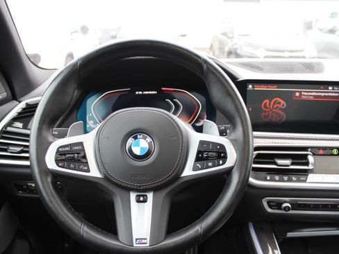 Used 2023 BMW X5 M50i w/ Climate Comfort Package image 21