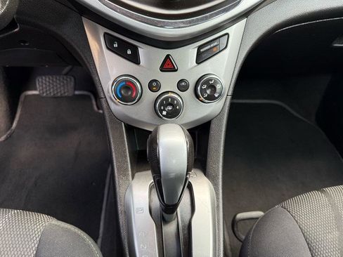 Used 2020 Chevrolet Sonic LT FWD image 16