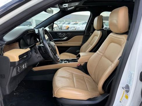 Used 2020 Lincoln Corsair Reserve w/ Equipment Group 201A image 2