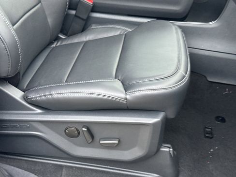 New 2025 Ford Expedition Platinum w/ Stealth Performance Package image 14