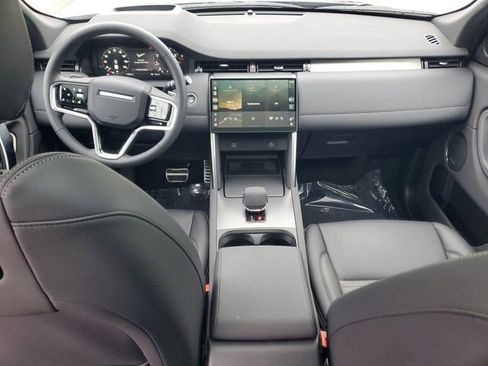 Used 2025 Land Rover Discovery Sport Dynamic SE AWD/4WD image 15