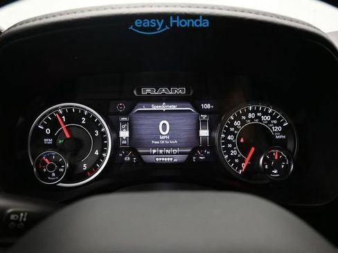 Used 2022 RAM 1500 Laramie AWD/4WD image 9