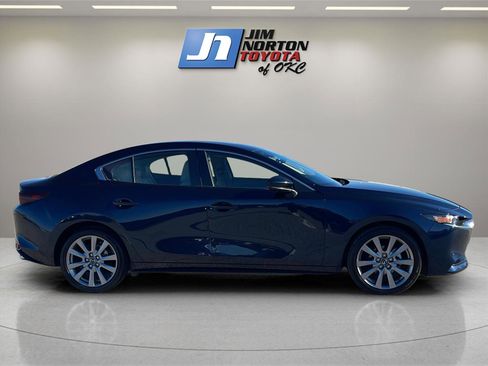 Used 2025 MAZDA MAZDA3 s image 4