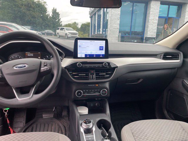 Used 2020 Ford Escape SE FWD image 9