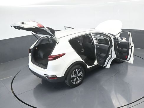 Used 2022 Kia Sportage LX image 61
