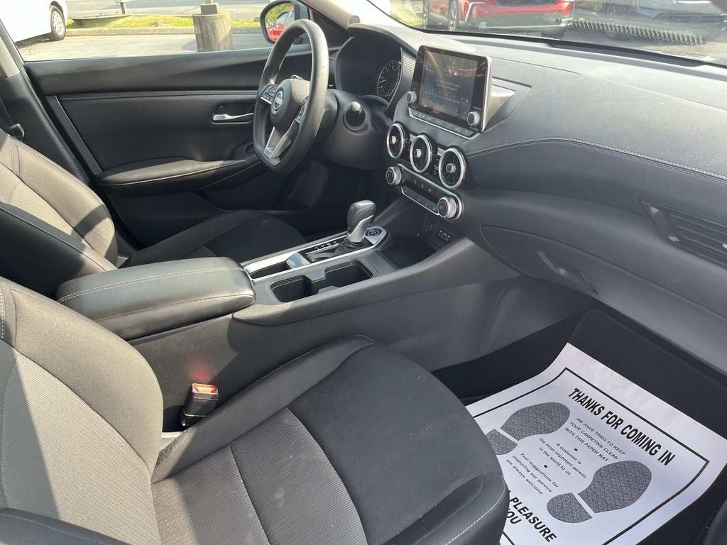 Used 2025 Nissan Sentra SV FWD image 20