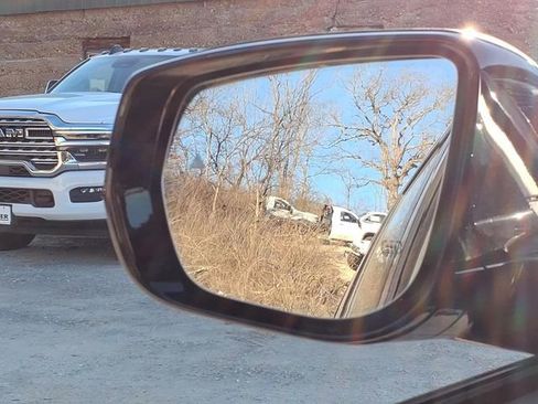 Used 2025 Jeep Grand Cherokee L Summit w/ Advanced Protech Group IV image 24