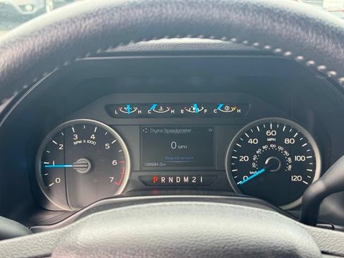 Used 2015 Ford F150 XLT w/ Equipment Group 302A Luxury AWD/4WD image 7
