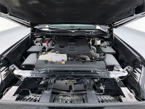 Used 2024 Toyota Tundra SR5 w/ SR5 Convenience Package AWD/4WD image 19