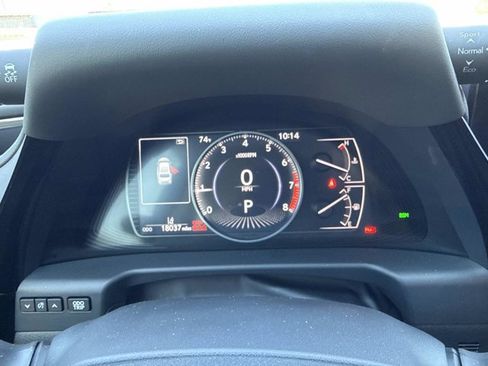 Used 2023 Lexus ES 350 w/ Accessory Package (Z2) image 30