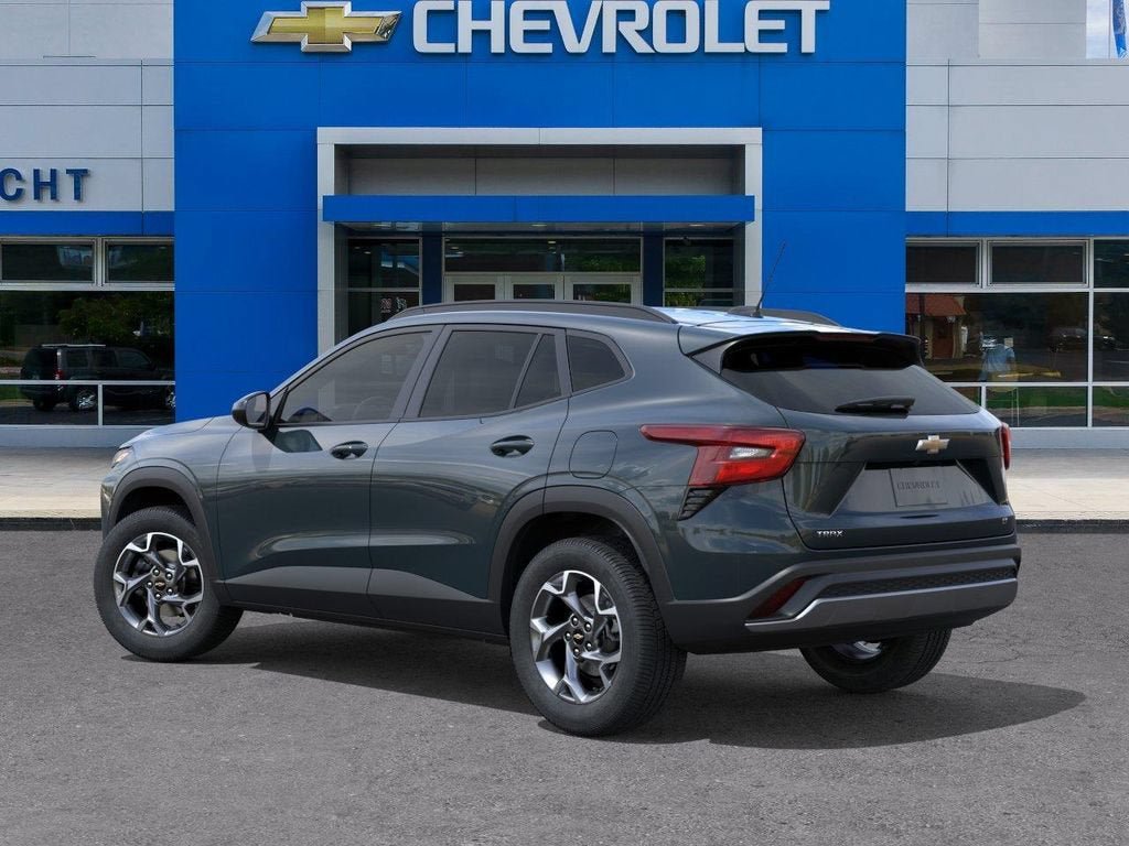 New 2026 Chevrolet Trax LT w/ LT Convenience Package FWD image 3
