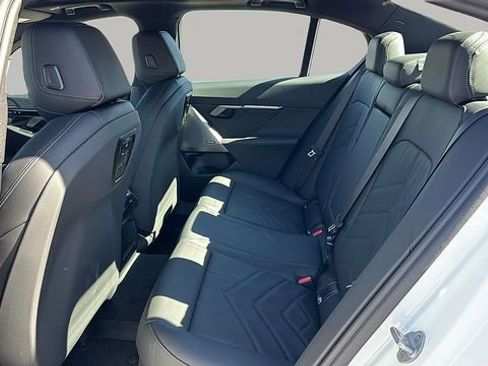 Certified 2025 BMW 530i w/ Premium Package RWD image 13