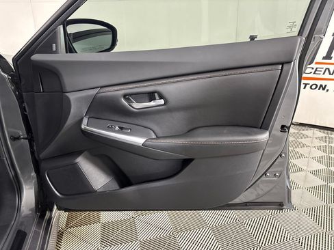 Used 2022 Nissan Sentra SR w/ Midnight Edition FWD image 28
