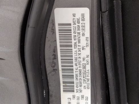 Used 2014 Jeep Cherokee Latitude w/ Cold Weather Group image 35