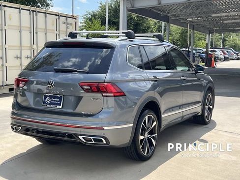 Used 2024 Volkswagen Tiguan SEL R-Line w/ MDO Package, Two-Row AWD/4WD image 10