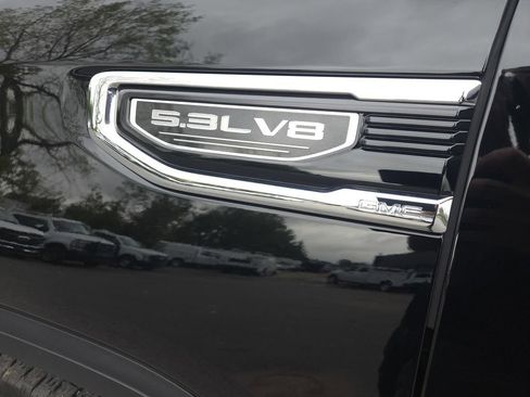 Used 2020 GMC Sierra 1500 Denali AWD/4WD image 9