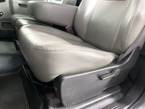 Used 2010 Chevrolet Silverado 1500 W/T w/ LS Package image 13