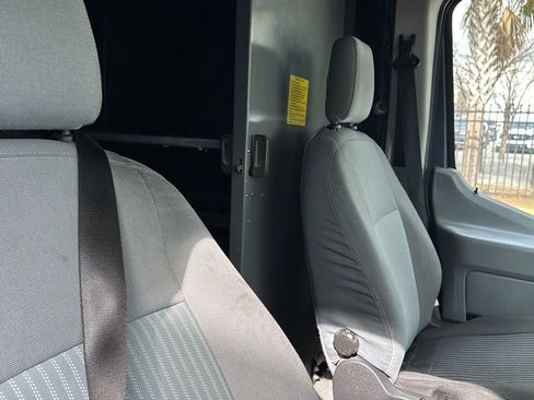 Used 2019 Ford Transit 250 148 High Roof Extended image 10