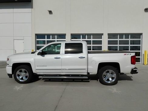 Used 2016 Chevrolet Silverado 1500 LTZ Z71 image 6