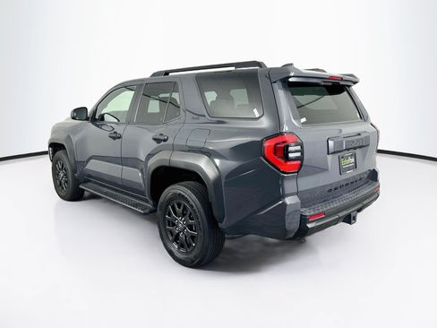 Used 2025 Toyota 4Runner SR5 AWD/4WD image 5