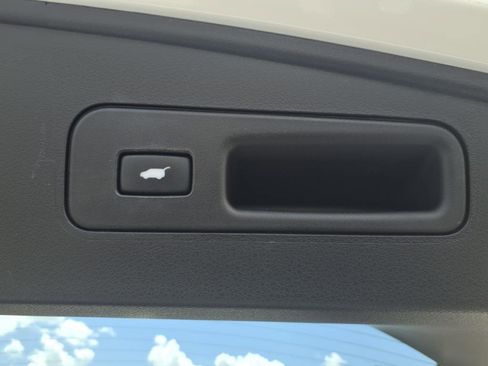 Used 2019 Acura MDX SH-AWD w/ Advance Package image 6