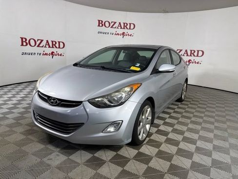 Used 2013 Hyundai Elantra Limited w/ Technology Pkg FWD image 4