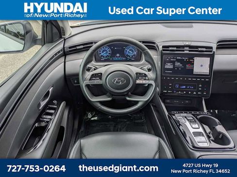 Certified 2024 Hyundai Tucson Limited AWD/4WD image 21