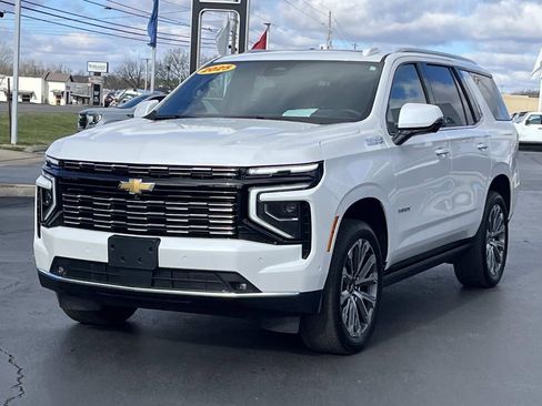 Certified 2025 Chevrolet Tahoe High Country image 3