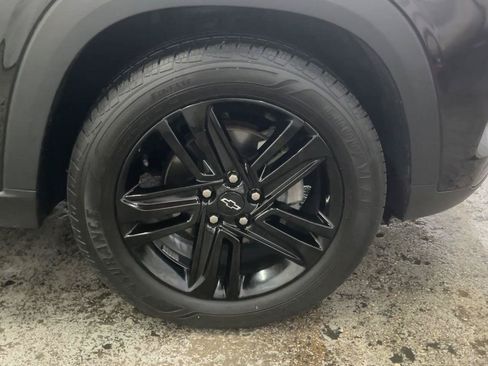 Used 2024 Chevrolet Trax ACTIV w/ Sunroof Package FWD image 14