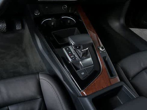 Used 2021 Audi A4 2.0T Premium w/ Convenience Package image 14
