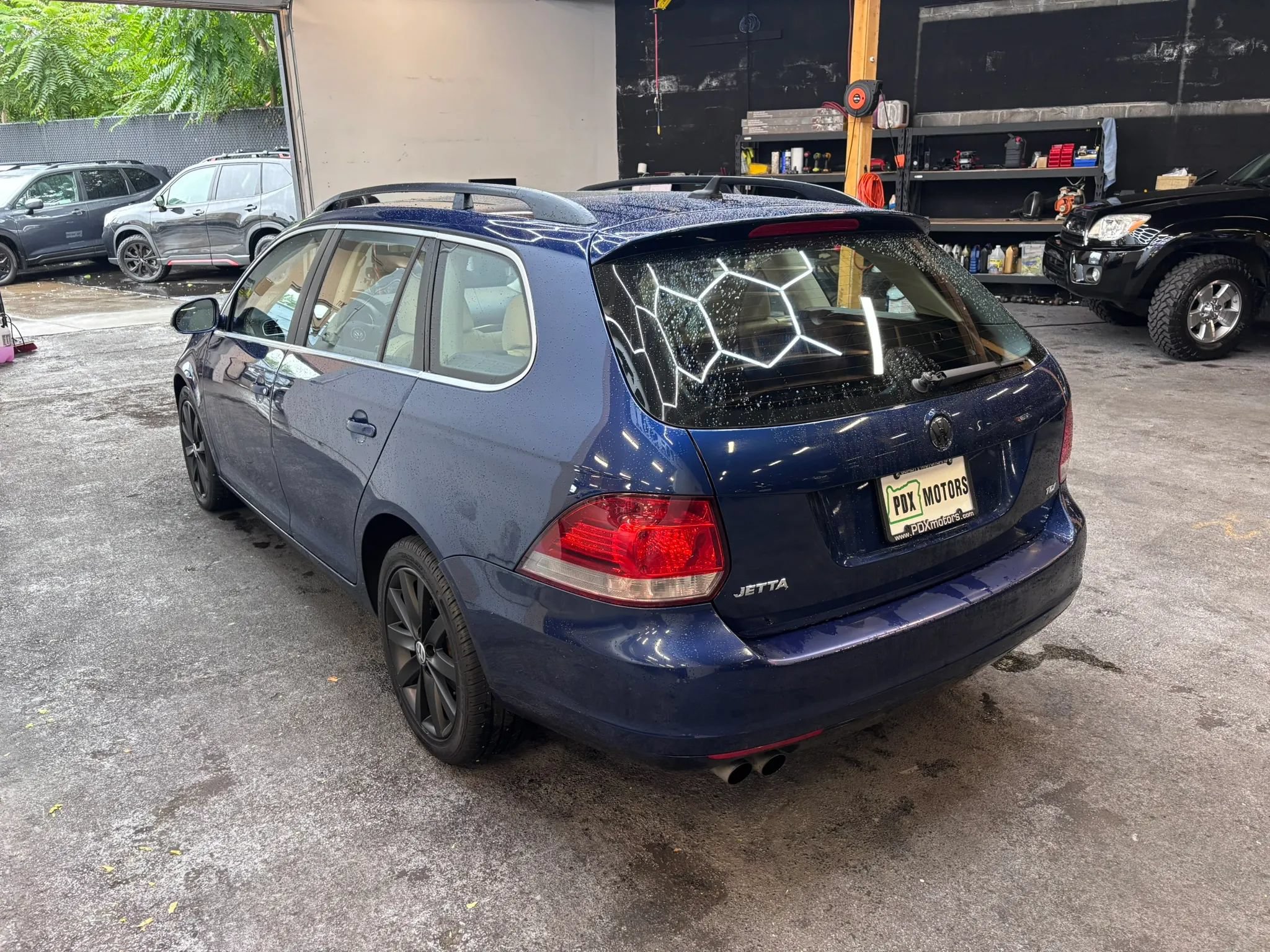 Used 2012 Volkswagen Jetta TDI FWD image 5