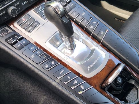 Used 2015 Porsche Panamera S RWD image 13
