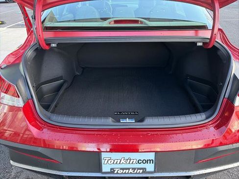 New 2026 Hyundai Elantra Sport w/ Cargo Package image 17