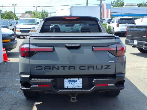 Used 2024 Hyundai Santa Cruz SEL AWD/4WD image 5