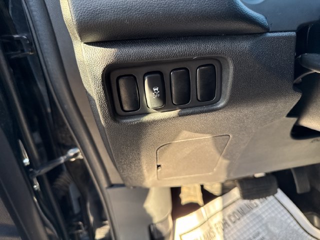 Used 2015 Mitsubishi Outlander Sport ES AWD/4WD image 31