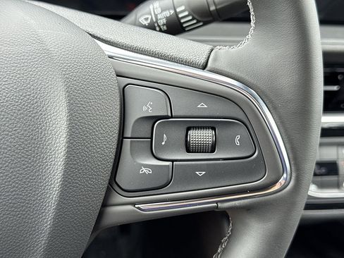 New 2026 Buick Envista Sport Touring w/ Convenience I Package FWD image 10
