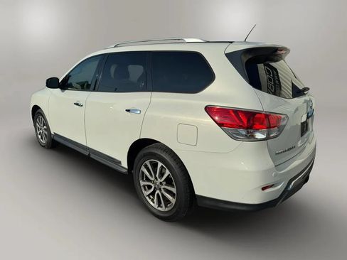 Used 2013 Nissan Pathfinder SL w/ SL Premium Pkg FWD image 9