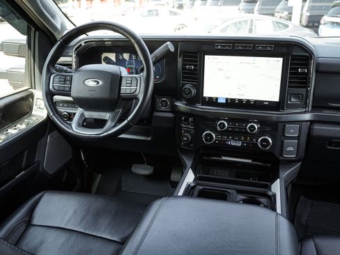 Used 2024 Ford F250 Lariat w/ Lariat Ultimate Package AWD/4WD image 28