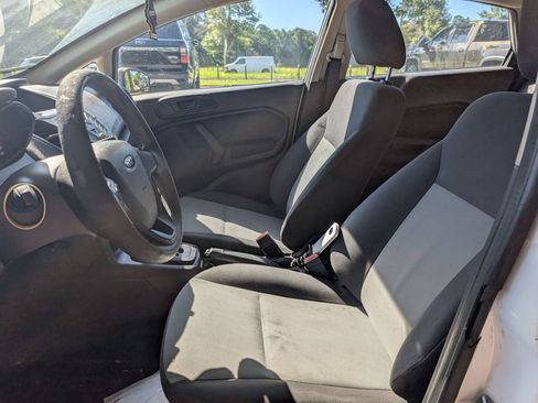 Used 2015 Ford Fiesta S FWD image 16