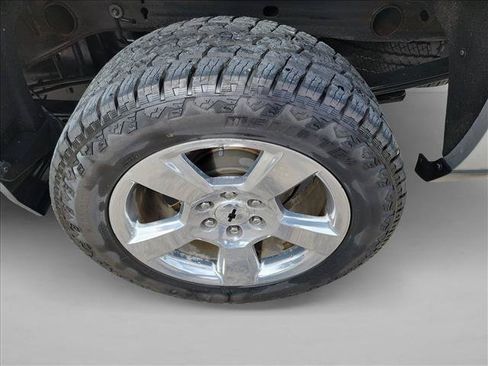 Used 2017 Chevrolet Silverado 1500 LT w/ Texas Edition RWD image 12
